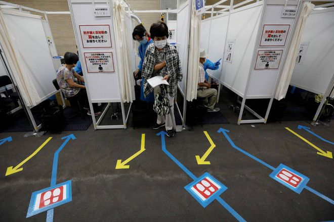 Ứng dụng trên điện thoại cho phép người dùng lưu hồ sơ tiêm chủng ảnh 1