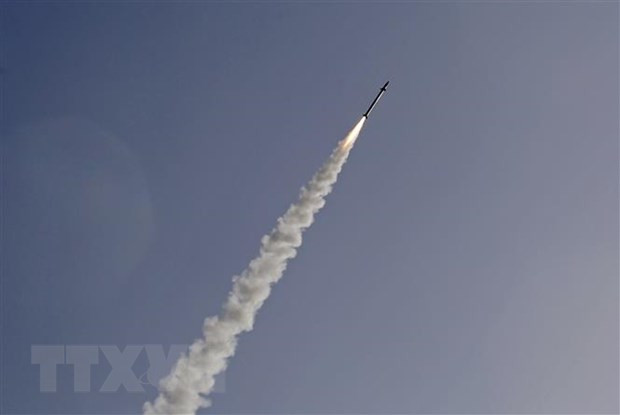 Iraq: Tấn công rocket gần Đại sứ quán Mỹ ở Baghdad ảnh 1