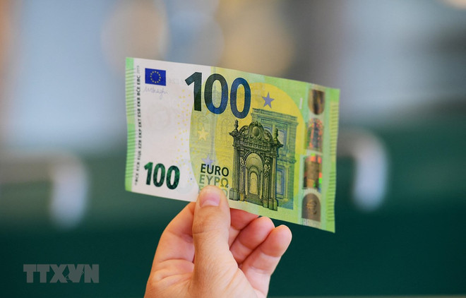 ECB tiếp tục duy trì lãi suất chủ chốt ở mức thấp kỷ lục ảnh 1