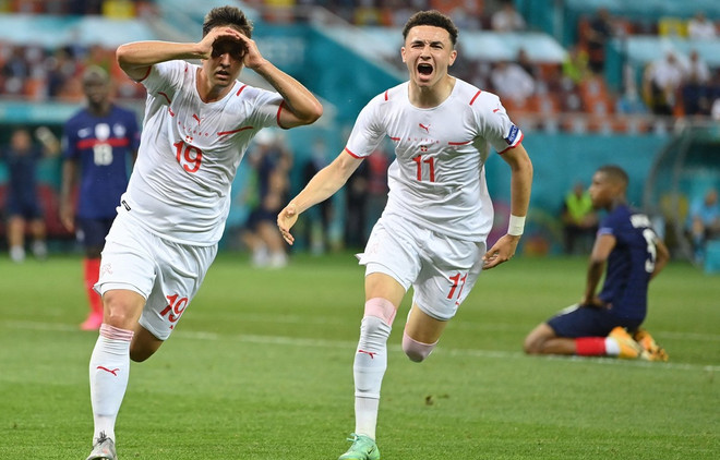 EURO 2020: Sống lại những ký ức tại thành phố Durban ảnh 1