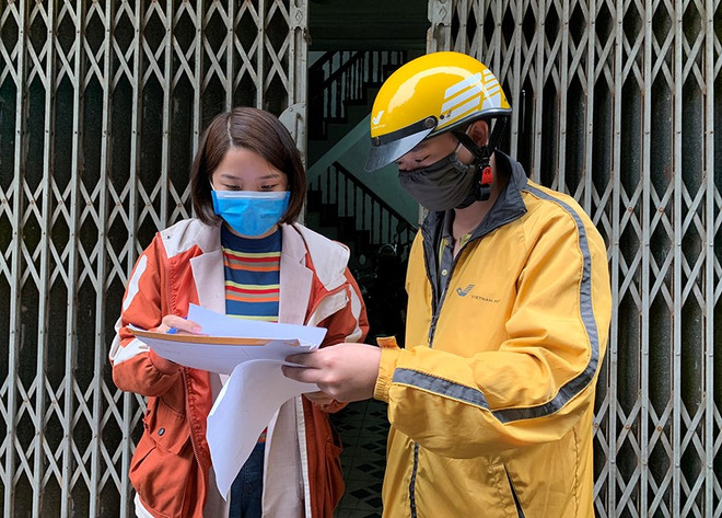 Ảnh minh họa (Nguồn: vnpost.vn) Trả giấy chứng nhận tốt nghiệp THPT cho học sinh qua đường bưu điện ảnh 1