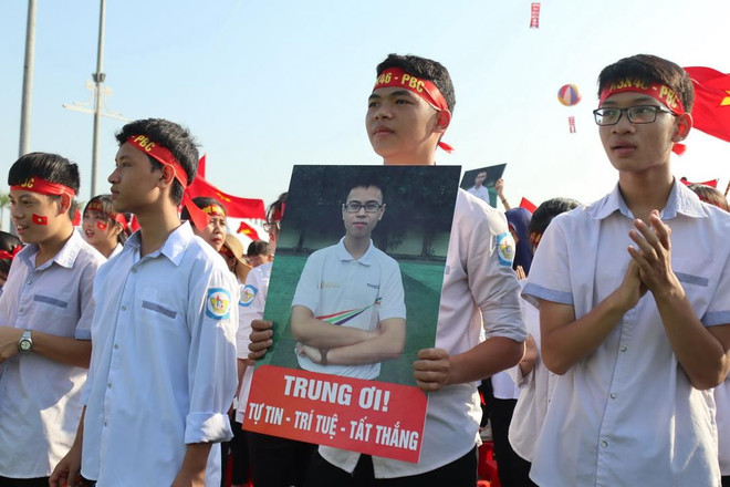 Nam sinh xứ Nghệ vô địch cuộc thi Đường lên đỉnh Olympia năm thứ 19 ảnh 1