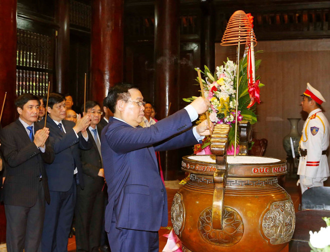 Chủ tịch Quốc hội Vương Đình Huệ thăm, làm việc tại tỉnh Nghệ An ảnh 3