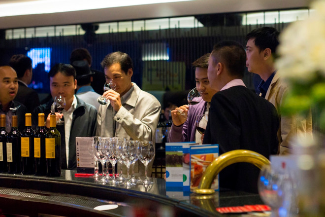 “Đêm Argentina tại Hà Nội”: Ấn tượng với rượu vang và điệu tango ảnh 1