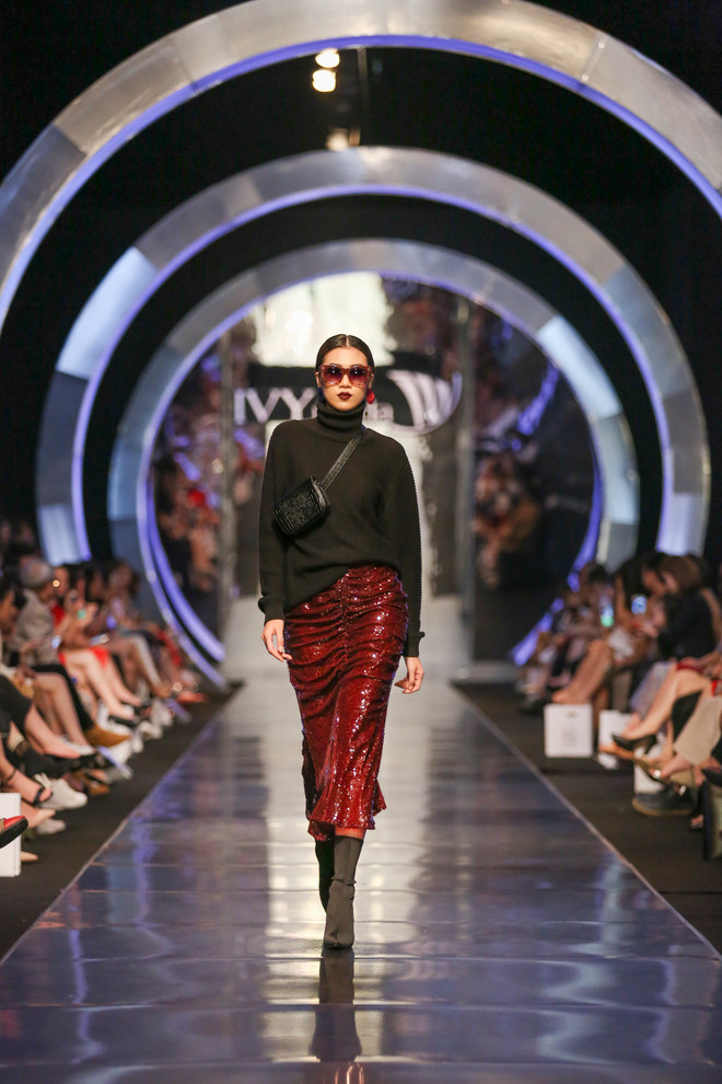 IVY moda Thu Đông 2018: Cuộc giao thoa giữa cổ điển châu Âu-đương đại ảnh 2