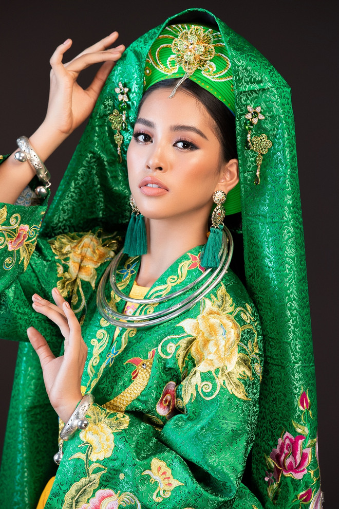 Hoa hậu Tiểu Vy múa 'Cô Đôi thượng ngàn' trên sân khấu Miss World ảnh 3