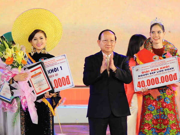 Liên hoan võ cổ truyền Việt Nam gây ấn tượng với bạn bè quốc tế ảnh 1