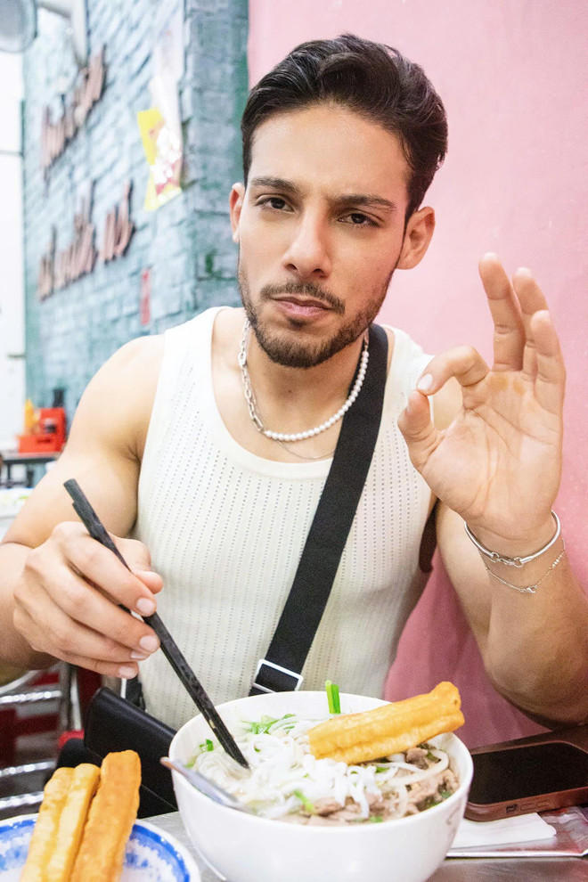 Mr world Mexico7.jpeg