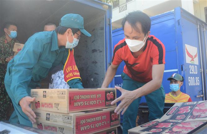 Đà Nẵng hỗ trợ lương thực và nhu yếu phẩm cho hơn 50.000 hộ dân ảnh 1