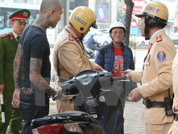 (Ảnh minh họa: Doãn Tấn/TTXVN) Mở đợt cao điểm bảo đảm trật tự an toàn giao thông dịp Tết ảnh 1