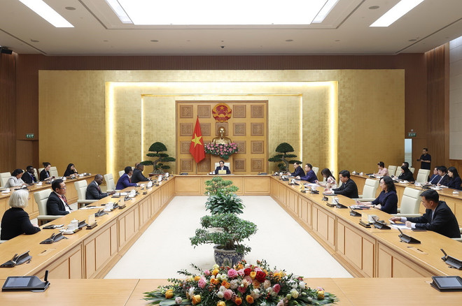 Thủ tướng Phạm Minh Chính tiếp đại biểu dự Hội nghị toàn cầu lần thứ 4 Hệ thống lương thực, thực phẩm bền vững. (Ảnh: Dương Giang/TTXVN) Thủ tướng: Việt Nam sẵn sàng hợp tác phát triển nông nghiệp ảnh 1