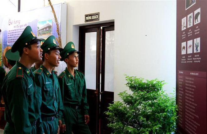 Triển lãm 250 hình ảnh, tư liệu về họ Hồ ở miền Tây Thừa Thiên-Huế ảnh 1