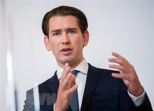 Cựu Thủ tướng Áo Sebastian Kurz tuyên bố từ bỏ các vị trí lãnh đạo ảnh 1