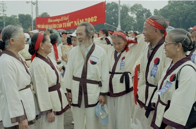 Phát huy tiềm năng, vai trò, kinh nghiệm, tri thức của người cao tuổi ảnh 1