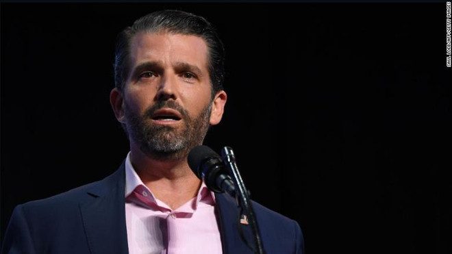 Đưa tin sai về COVID-19, con trai ông Trump bị khóa tài khoản Twitter ảnh 1