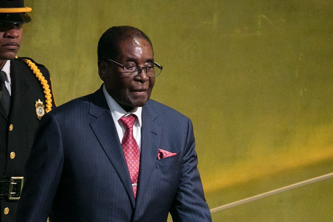 Vụ thất thoát kim cương 15 tỷ USD: Ông Mugabe phải ra điều trần ảnh 1