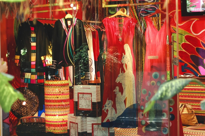 Thời trang bền vững: Luồng gió mới độc đáo cho nhân viên resort ảnh 1