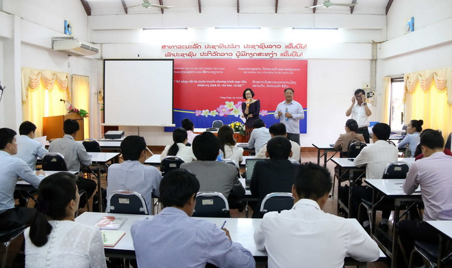 Việt-Lào tăng hợp tác về quản lý và nghiệp vụ thông tin báo chí ảnh 1