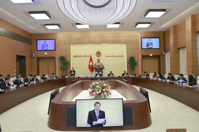 Ủy ban Thường vụ Quốc hội cho ý kiến về dự án Luật Viễn thông sửa đổi ảnh 1