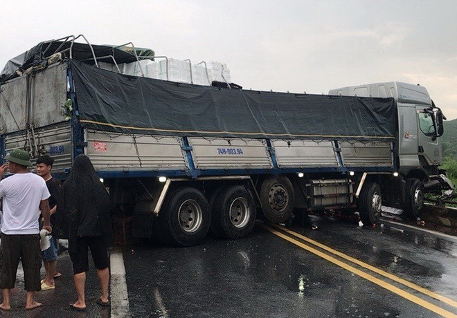 ttxvn_tai nan xe tai 5.jpg