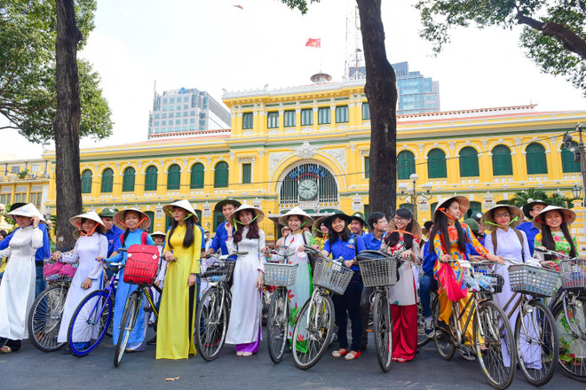 Hành trình xe đạp "Áo dài Việt-Du lịch Việt" quảng bá vẻ đẹp Việt Nam ảnh 1