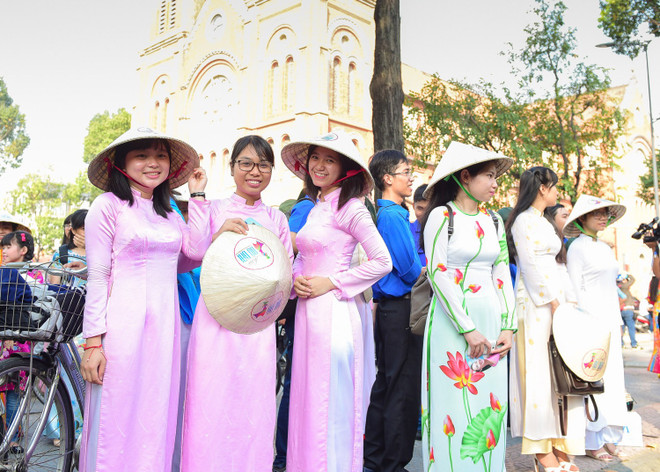 Hành trình xe đạp "Áo dài Việt-Du lịch Việt" quảng bá vẻ đẹp Việt Nam ảnh 7