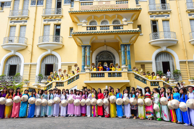 Hành trình xe đạp "Áo dài Việt-Du lịch Việt" quảng bá vẻ đẹp Việt Nam ảnh 13