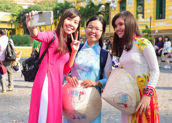 Hành trình xe đạp "Áo dài Việt-Du lịch Việt" quảng bá vẻ đẹp Việt Nam ảnh 8