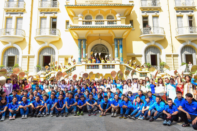 Hành trình xe đạp "Áo dài Việt-Du lịch Việt" quảng bá vẻ đẹp Việt Nam ảnh 14