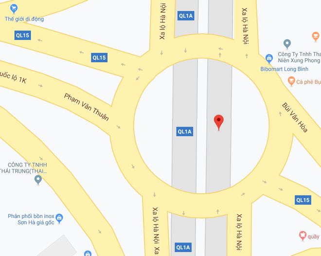 Xe máy và xe khách va chạm trong hầm chui Tam Hiệp, hai người chết ảnh 1