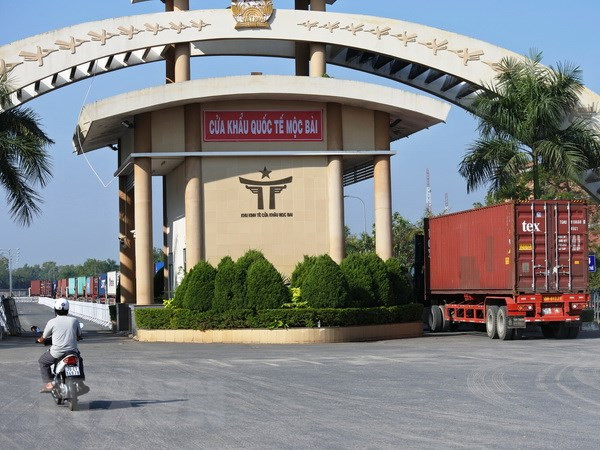 Việt Nam-Campuchia tiếp đà phát triển hợp tác kinh tế, thương mại ảnh 2