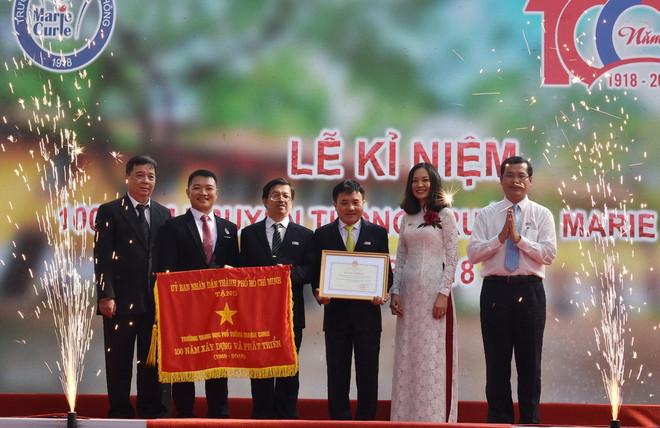 Kỷ niệm 100 năm truyền thống Trường Trung học phổ thông Marie Curie ảnh 2
