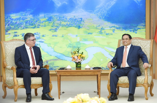 Thủ tướng Phạm Minh Chính tiếp Bộ trưởng Nội vụ Cuba Lázaro Alberto Álvarez Casas. (Ảnh: Dương Giang/TTXVN) Việt Nam hỗ trợ Cuba đảm bảo an ninh lương thực, nuôi trồng thủy sản ảnh 2