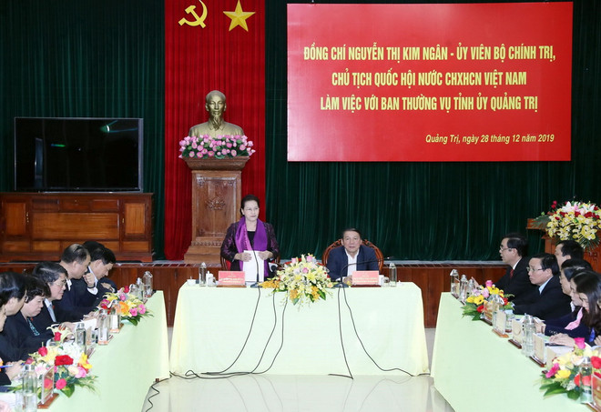 Chủ tịch Quốc hội làm việc với Ban Thường vụ Tỉnh ủy Quảng Trị ảnh 1