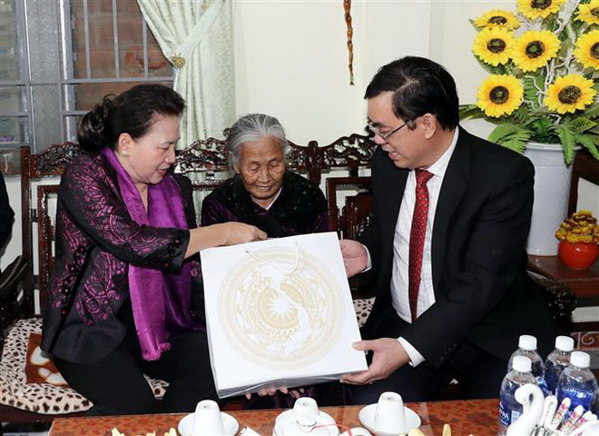 Chủ tịch Quốc hội làm việc với Ban Thường vụ Tỉnh ủy Quảng Trị ảnh 2