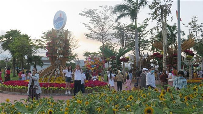 Du lịch Bà Rịa-Vũng Tàu, Phú Yên khởi sắc những ngày đầu Năm mới ảnh 2