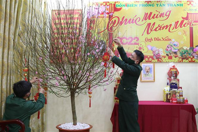 Ấm áp ân tình nơi biên cương xứ Lạng dịp Tết Nguyên đán Nhâm Dần ảnh 1