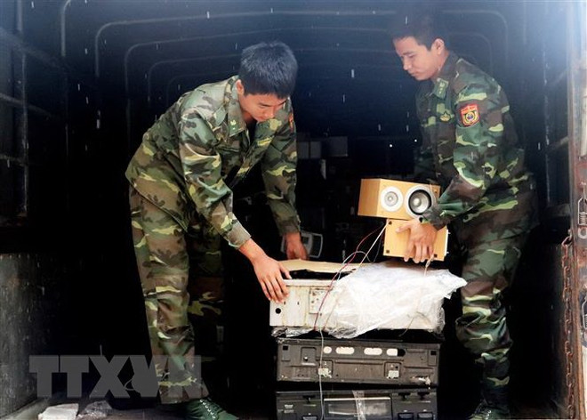 Phó Thủ tướng: Tình trạng buôn lậu vẫn diễn biến phức tạp ảnh 1