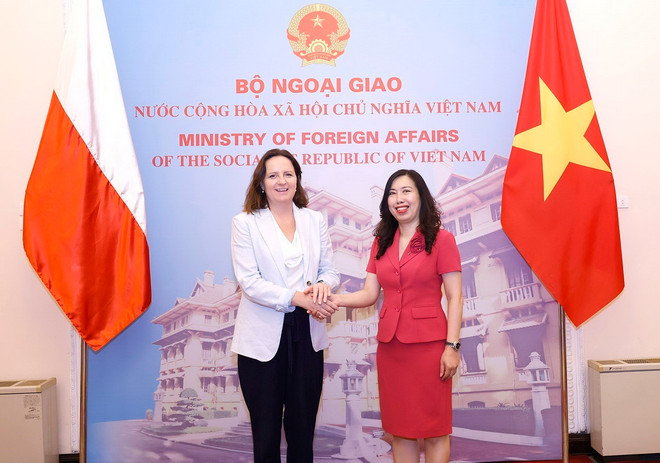 ttxvn_tham van chinh tri viet nam ba lan 2.jpg