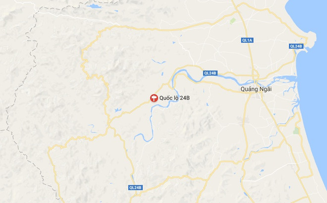 Quảng Ngãi: Hỏa hoạn thiêu rụi xe ôtô tải chở sắn trên đèo Violắc ảnh 1