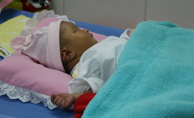 Sở Y tế An Giang lên tiếng về ca mổ đẻ làm gãy chân trẻ sơ sinh ảnh 1