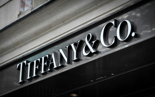 LVMH nâng giá đề xuất mua lại Tiffany lên 16 tỷ USD. (Nguồn: AFP) LVMH nâng giá đề xuất mua lại Tiffany lên khoảng 16 tỷ USD ảnh 1