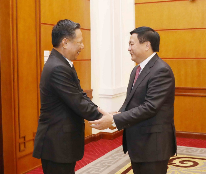 Đoàn đại biểu Hội đồng Khoa học Xã hội Quốc gia Lào thăm Việt Nam ảnh 1