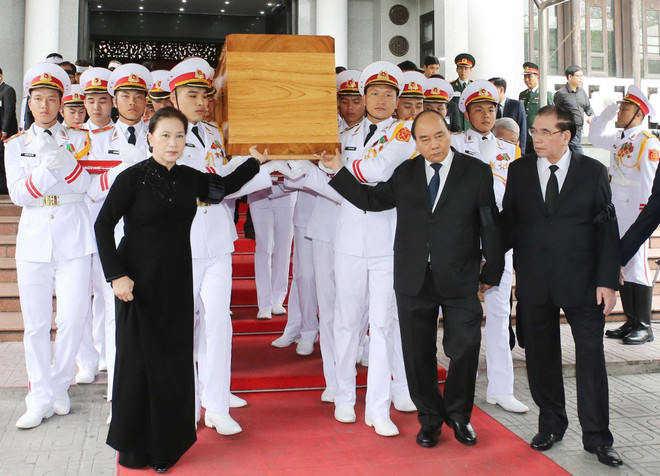 Hơn 1.000 đoàn đại biểu đã đến viếng nguyên Chủ tịch nước Lê Đức Anh ảnh 2