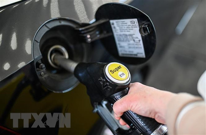 Goldman Sachs: Giá dầu có thể tăng lên 107 USD mỗi thùng ảnh 1