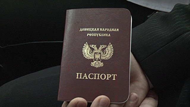 Nga phủ nhận thông tin công nhận hộ chiếu Donetsk và Lugansk ảnh 1