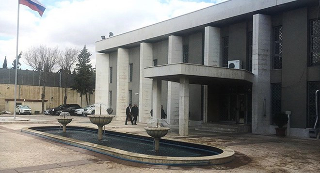 Đại sứ quán Nga tại Syria bị khủng bố bắn phá bằng súng cối ảnh 1