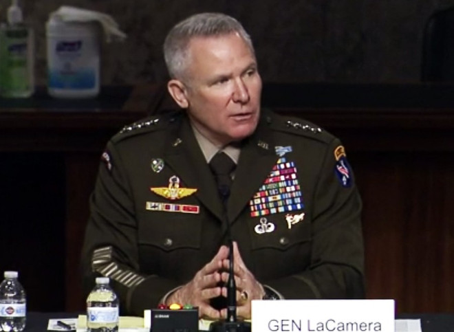 tướng Paul LaCamera, Tư lệnh Lục quân Mỹ ở Thái Bình Dương.(Nguồn: SASC) USFK cam kết cải thiện mối quan hệ giữa Hàn Quốc, Nhật Bản ảnh 1