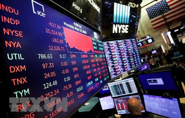 Chỉ số Dow Jones và S&P giảm hai tuần liên tiếp trước mối lo lạm phát ảnh 1