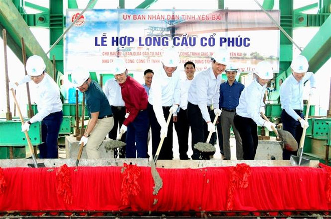 Hợp long cầu Cổ Phúc bắc qua sông Hồng, vốn đầu tư 330 tỷ đồng ảnh 1